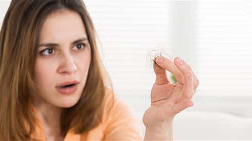طريقة سهلة لعلاج تساقط الشعر