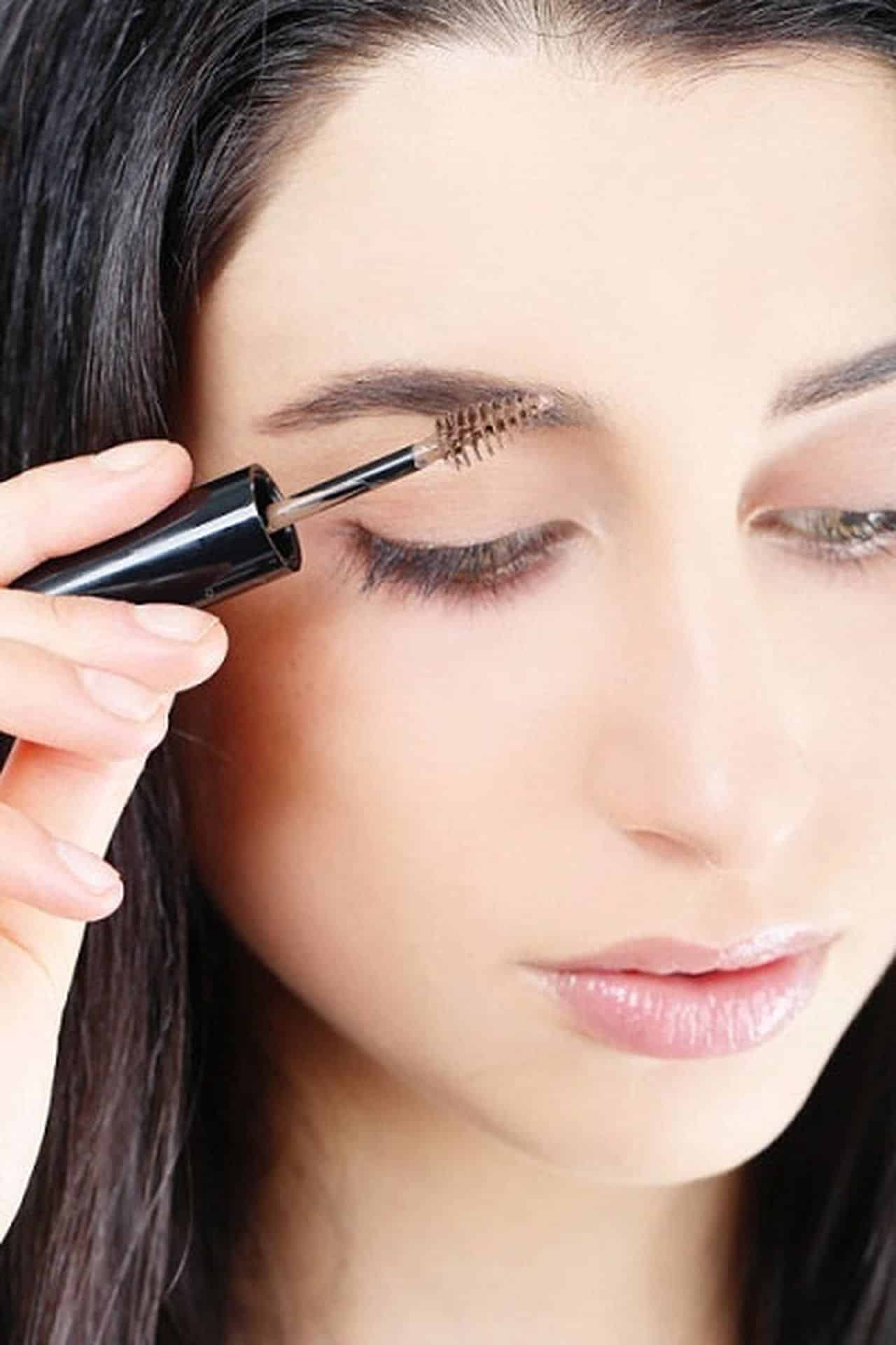 أحدث طرق لرسم الحواجب بشكل مثالى جميلة جدا
