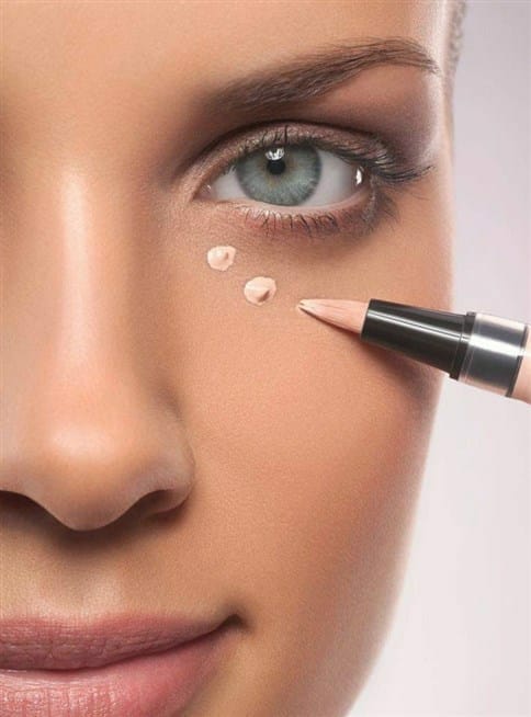 صور مميزة لأفضل الطرق لوضع المكياج جميلة جدا