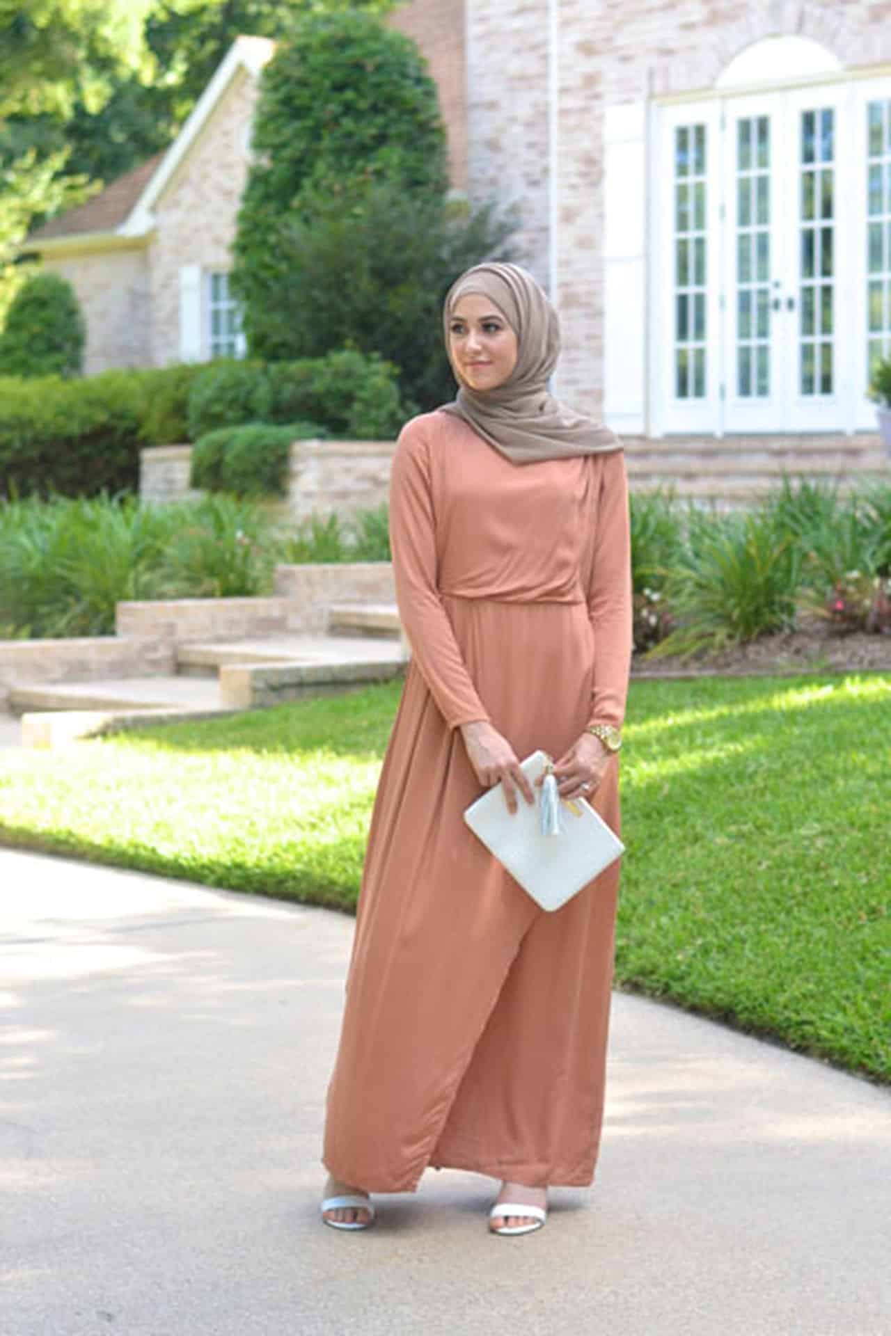 صور مميزة لتنسيق ألوان الملابس رائعة