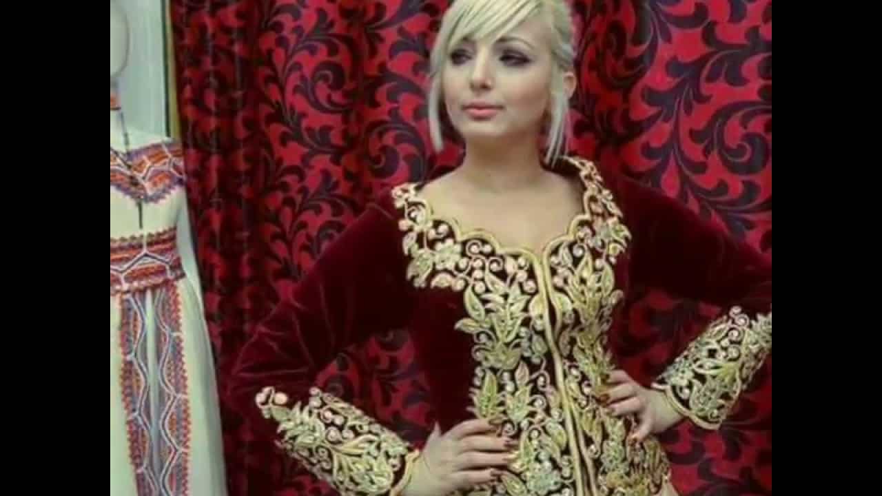 صور أحدث صيحات الموضة للأزياء الجزائرية جامدة