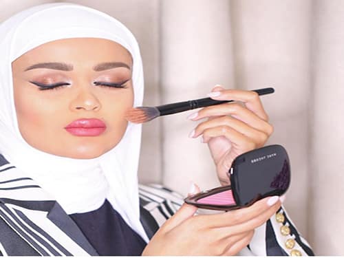 طريقة عمل مكياج ناعم خفيف