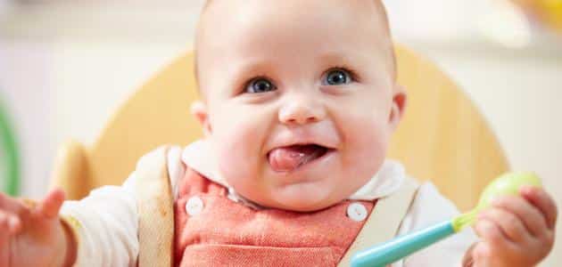 متى يعطى الزبادي للرضع ‎