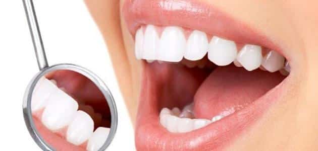 من طرق العناية بالاسنان
