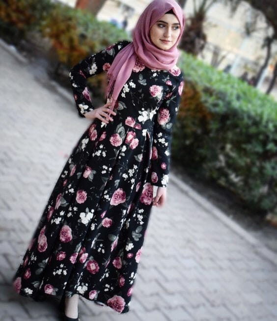 عايزه دريسات محجبات للتفصيل رقيقة جدا